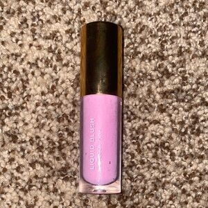 Liquid Blush in Cool Pink